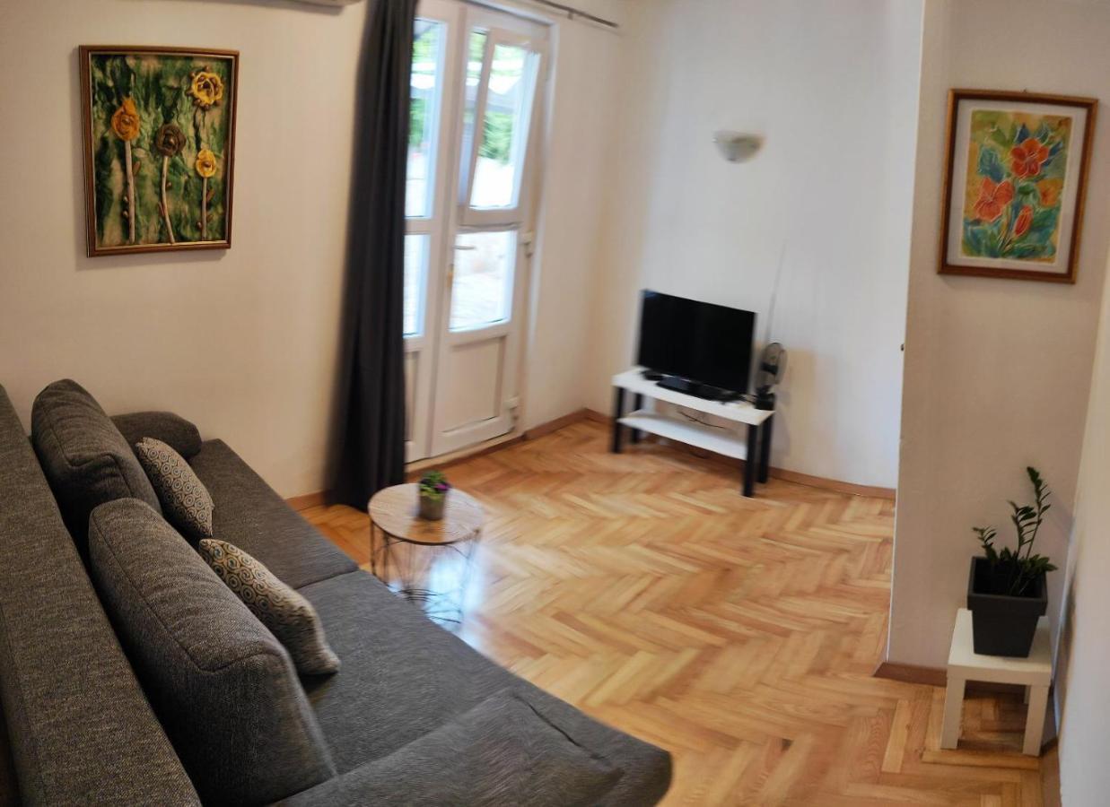 Olive Garden Apartment ฮวาร์ ภายนอก รูปภาพ