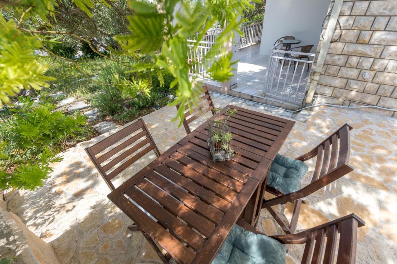 Olive Garden Apartment ฮวาร์ ภายนอก รูปภาพ